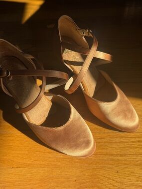 Vintage Gold Cross-Strap Satin Mary Jane Kitten Heels